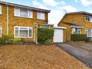 Main Photo of a 3 bedroom  Semi Detached House for sale