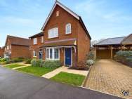 Main Photo of a 3 bedroom  Semi Detached House for sale