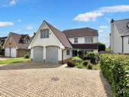 Main Photo of a 5 bedroom  Detached House for sale